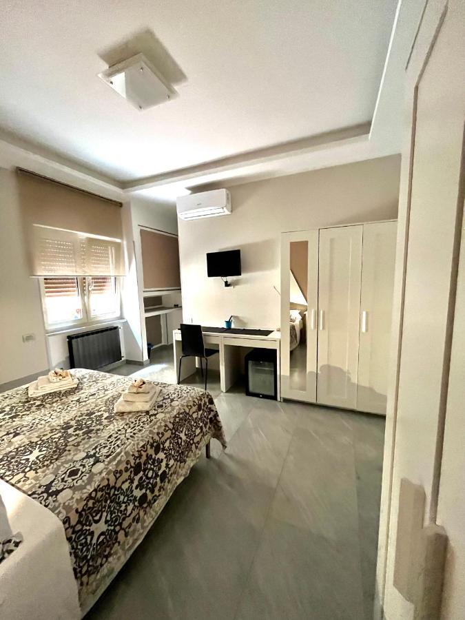 Apartamento La Casa Di Sassa Nápoles Exterior foto