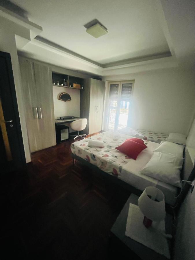 Apartamento La Casa Di Sassa Nápoles Exterior foto