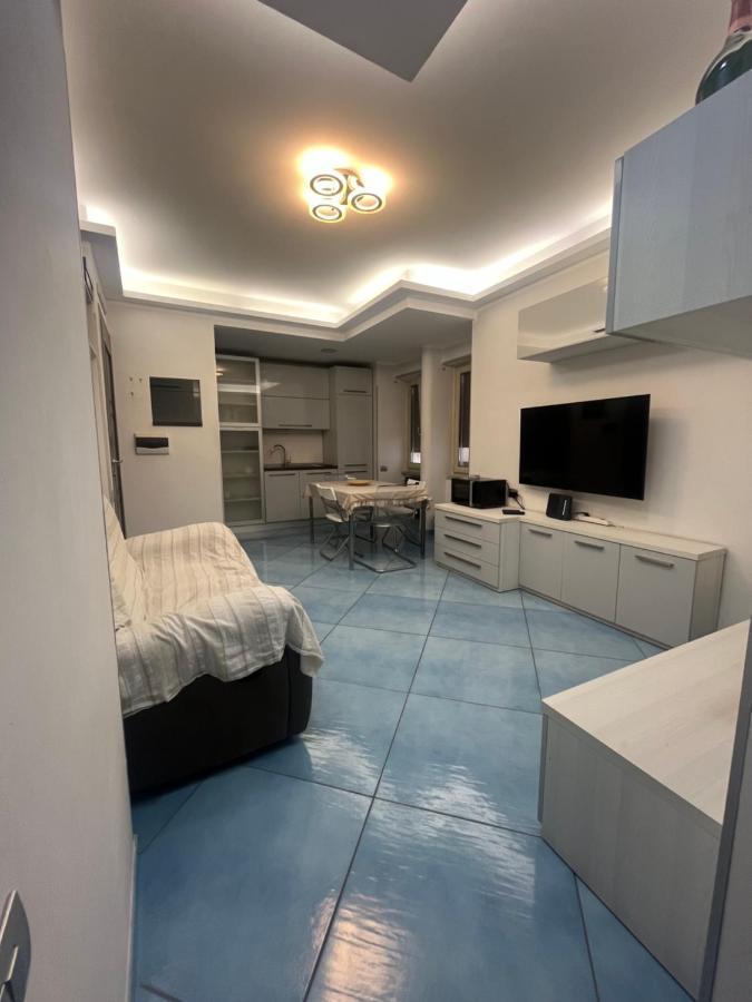Apartamento La Casa Di Sassa Nápoles Exterior foto
